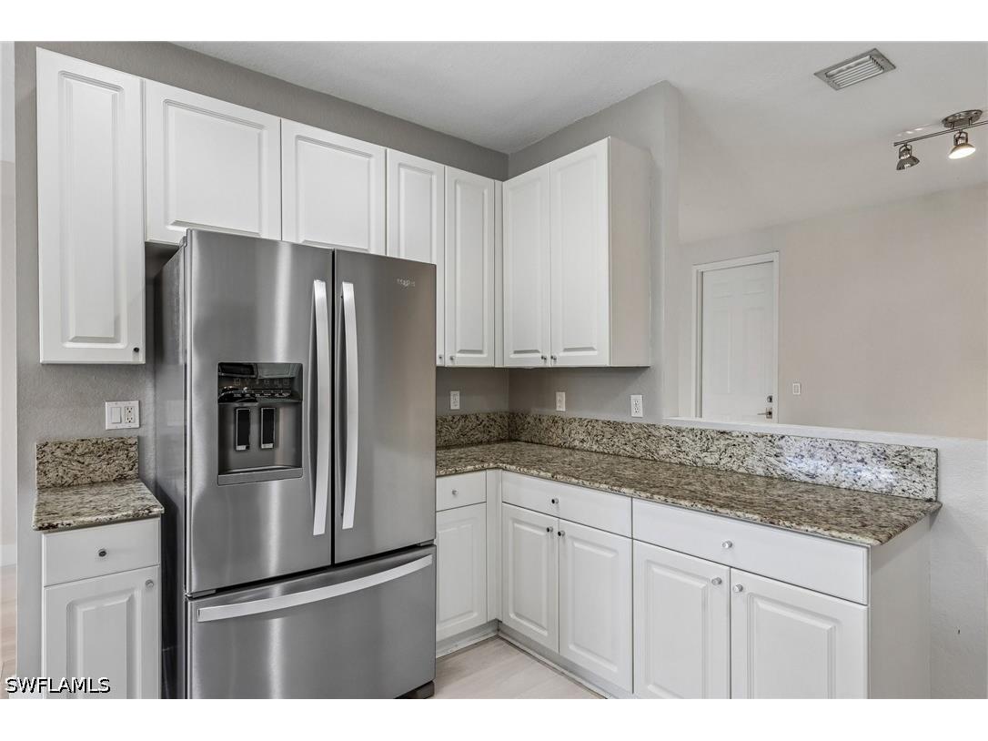 1410 Mariposa Circle #102 Naples FL 34105 226017077 image10