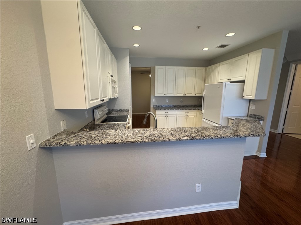 1410 Mariposa Circle #105 Naples FL 34105 226024714 image4