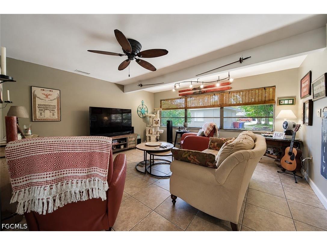 1410 Paloma Drive Fort Myers FL 33901 2026026544 image11