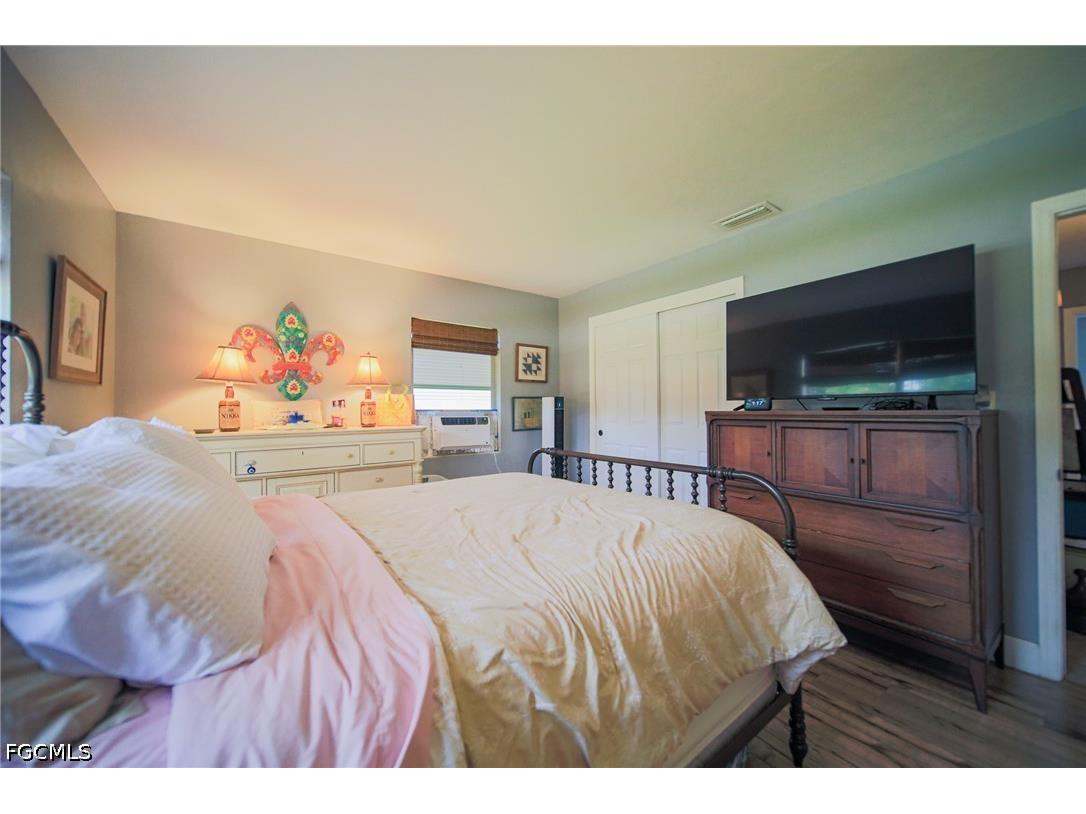 1410 Paloma Drive Fort Myers FL 33901 2026026544 image15