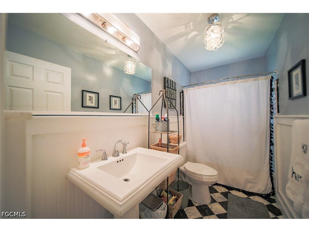 1410 Paloma Drive Fort Myers FL 33901 2026026544 image16