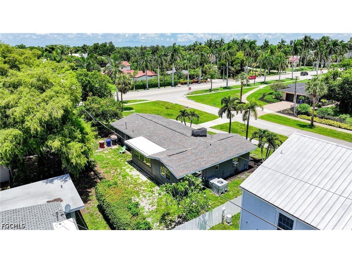 1410 Paloma Drive Fort Myers FL 33901 2026026544 image26