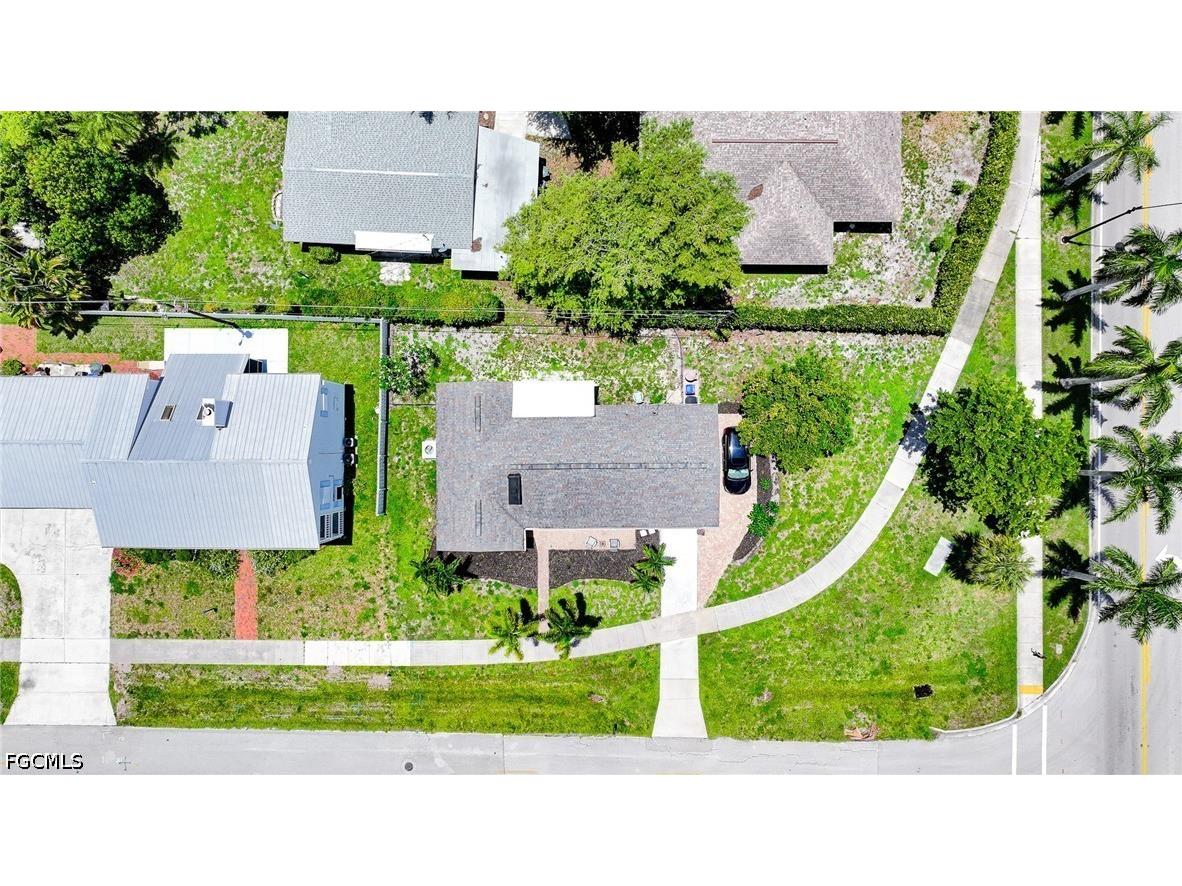 1410 Paloma Drive Fort Myers FL 33901 2026026544 image6