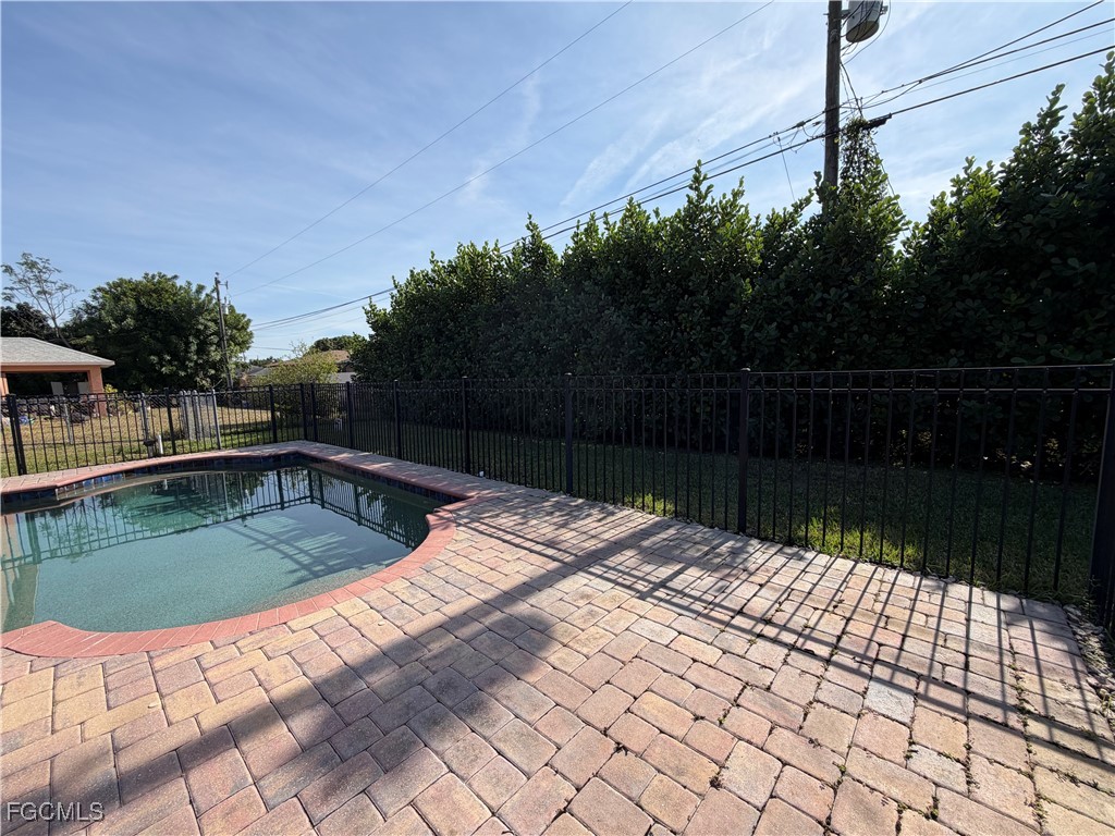 1410 SE 1st Terrace Cape Coral FL 33990 2025023817 image18