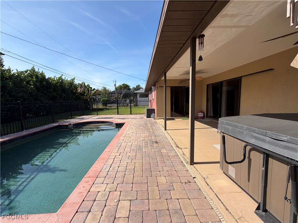 1410 SE 1st Terrace Cape Coral FL 33990 2025023817 image20