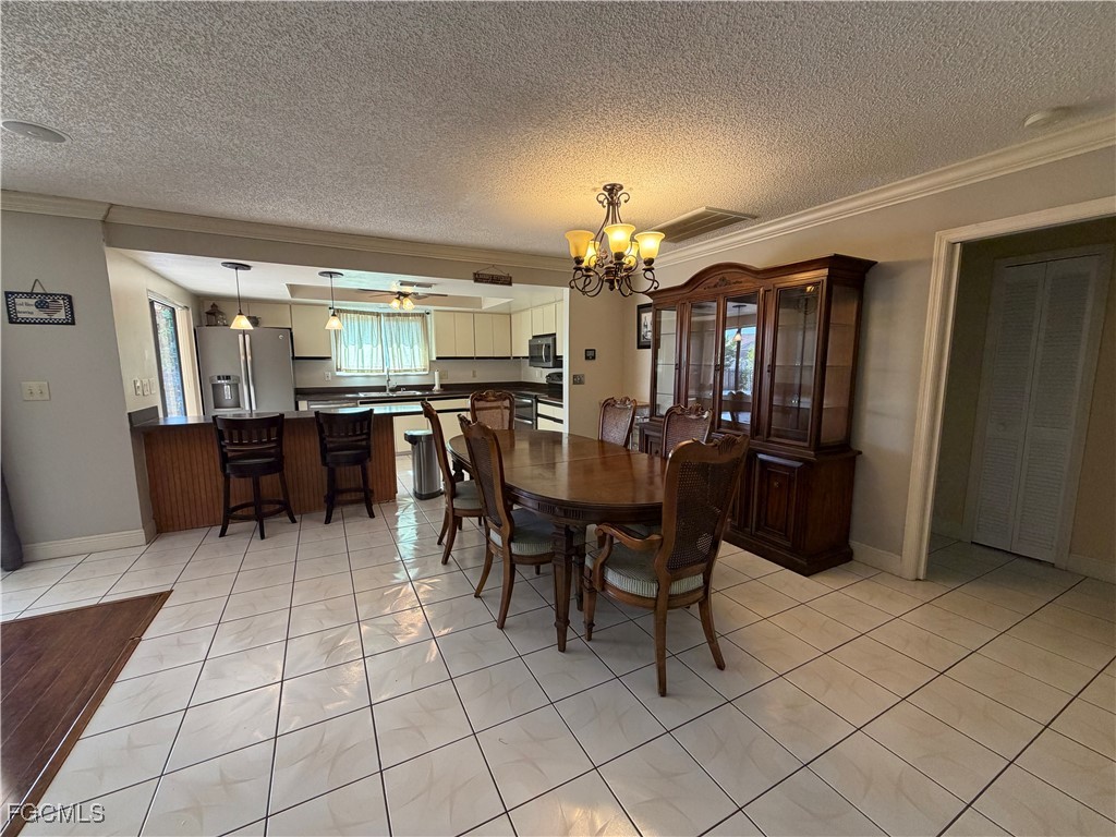 1410 SE 1st Terrace Cape Coral FL 33990 2025023817 image7