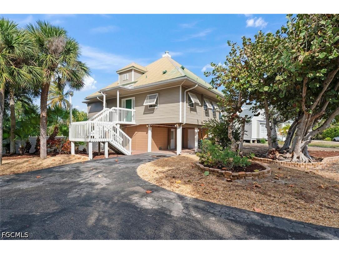 1410 Sand Castle Road Sanibel FL 33957 2026019038 image3