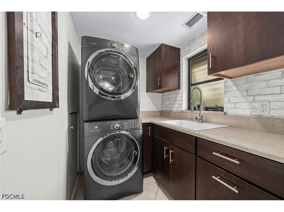 1410 Sand Castle Road Sanibel FL 33957 2026019038 image37