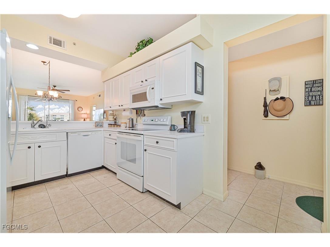 14101 Brant Point Circle #3204 Fort Myers FL 33919 2025002996 image11