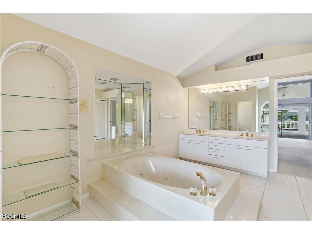 1411 SW 54th Terrace Cape Coral FL 33914 2026015434 image27