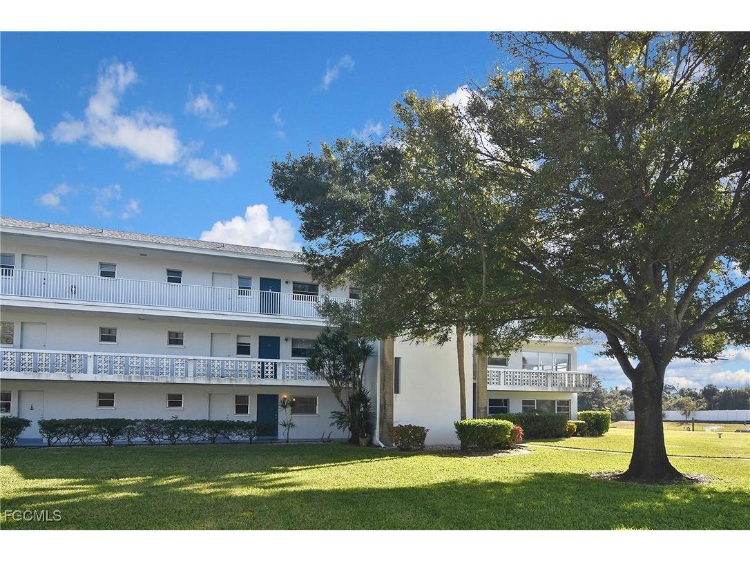 1411 Tropic Terrace North Fort Myers FL 33903 2026001255 image1