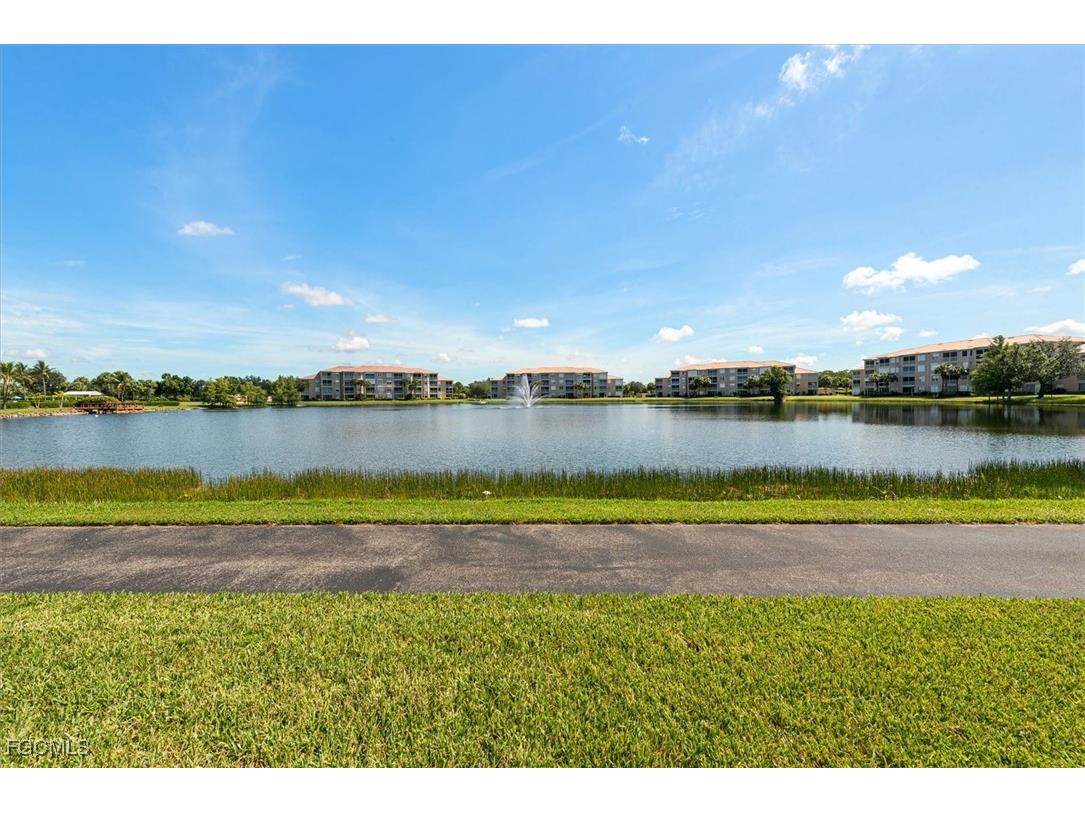 14111 Brant Point Circle #2106 Fort Myers FL 33919 2025004409 image13