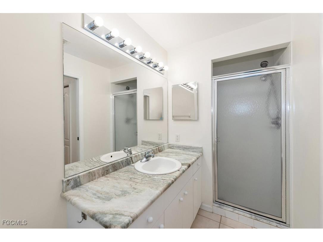 14111 Brant Point Circle #2106 Fort Myers FL 33919 2025004409 image16