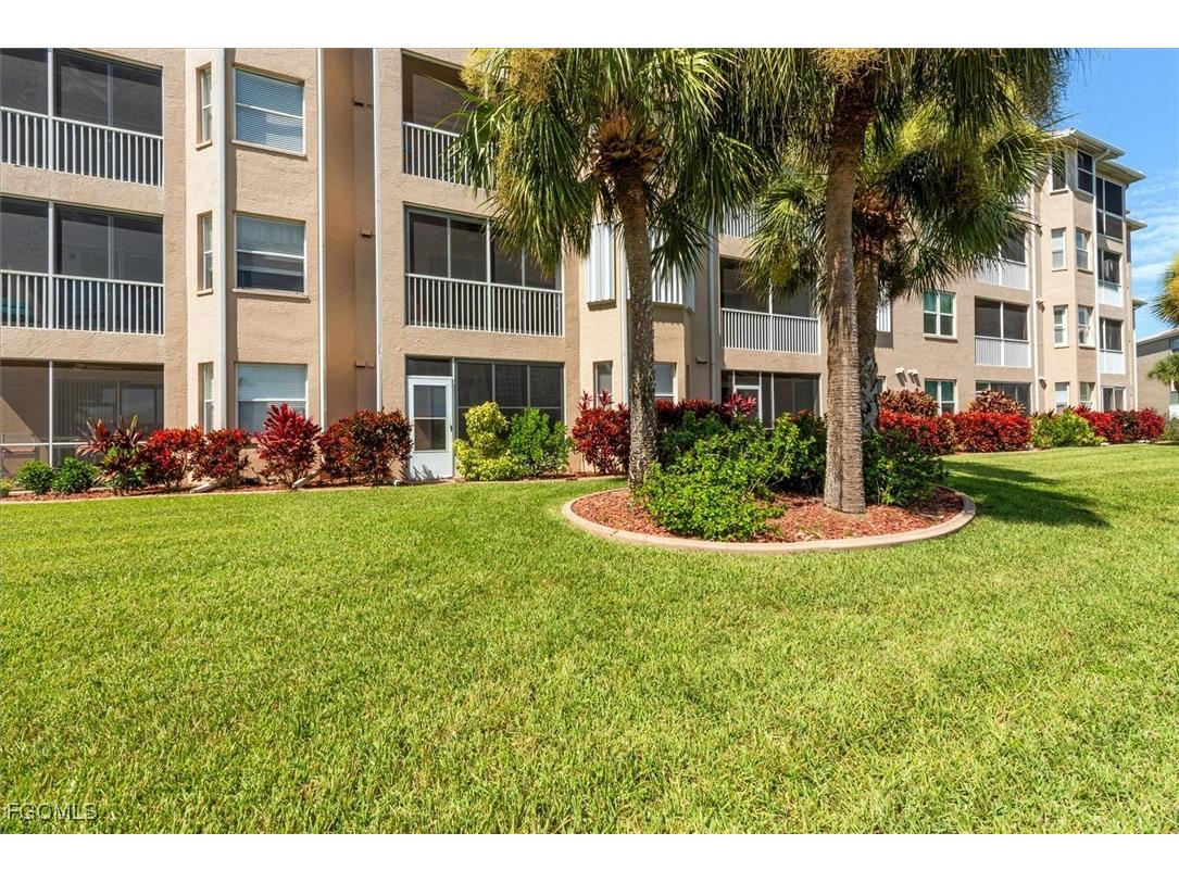14111 Brant Point Circle #2106 Fort Myers FL 33919 2025004409 image21