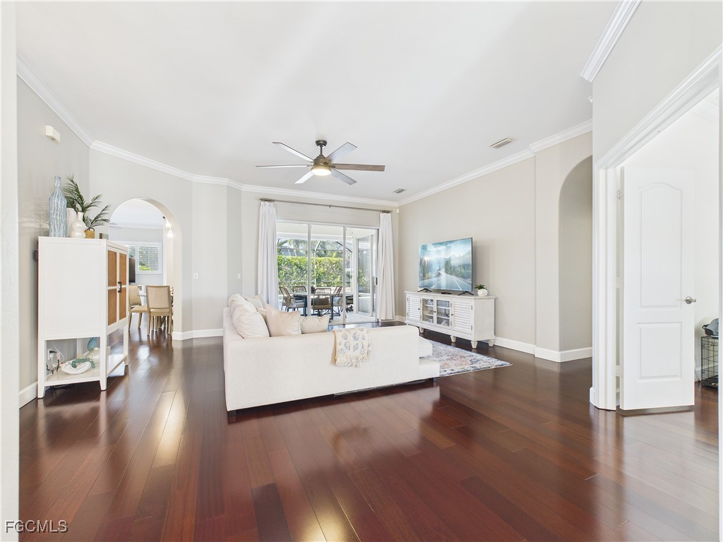 14111 Creek Court Fort Myers FL 33908 2025025262 image9