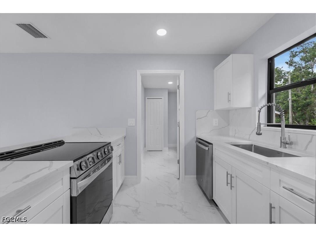 14114 Caribbean Boulevard Fort Myers FL 33905 2026023183 image18