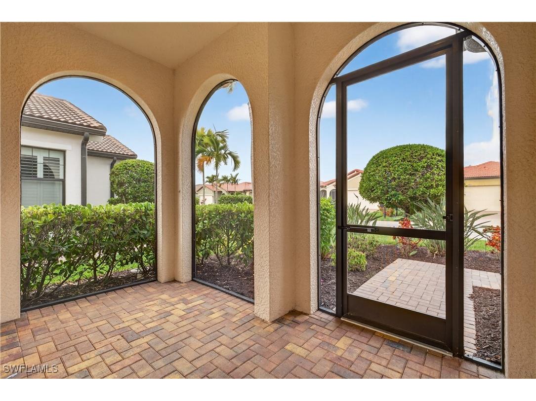 1412 Lucena Lane S Naples FL 34113 226004749 image5