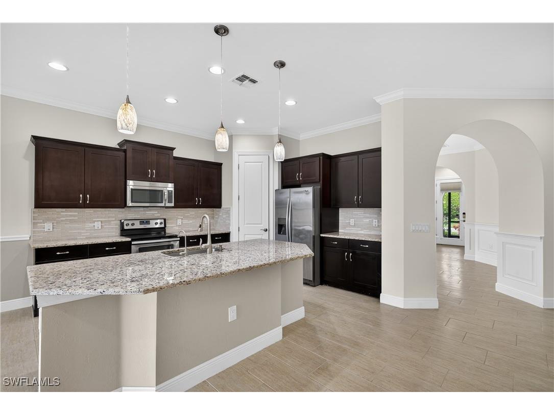 1412 Lucena Lane S Naples FL 34113 226004749 image8