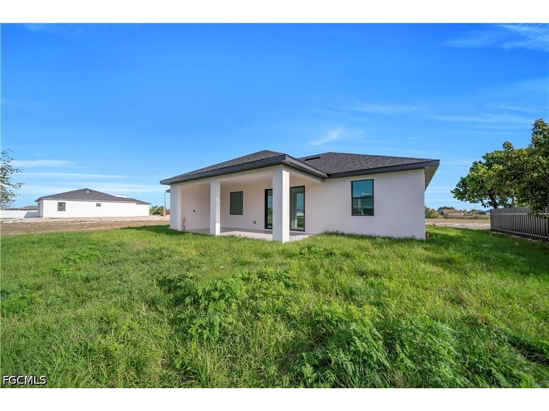 1412 NE 2nd Place Cape Coral FL 33909 2026017515 image10