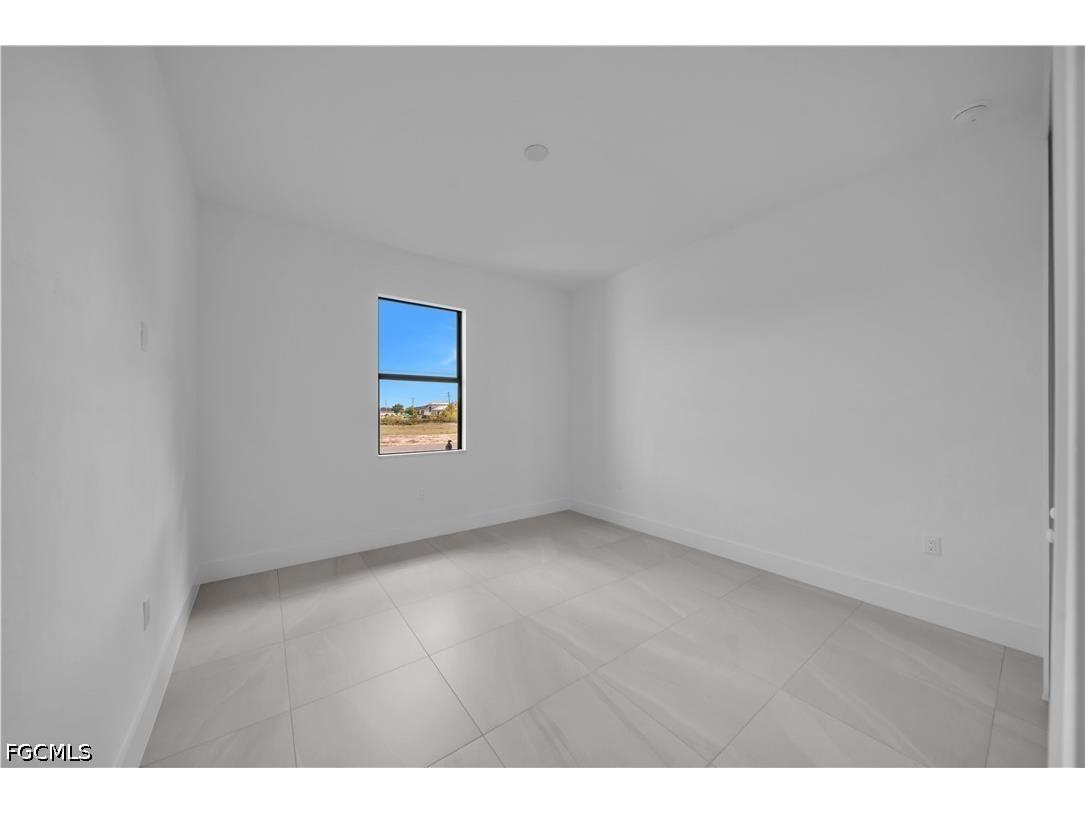 1412 NE 2nd Place Cape Coral FL 33909 2026017515 image23