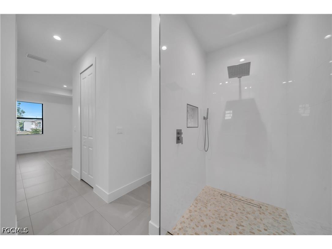 1412 NE 2nd Place Cape Coral FL 33909 2026017515 image30