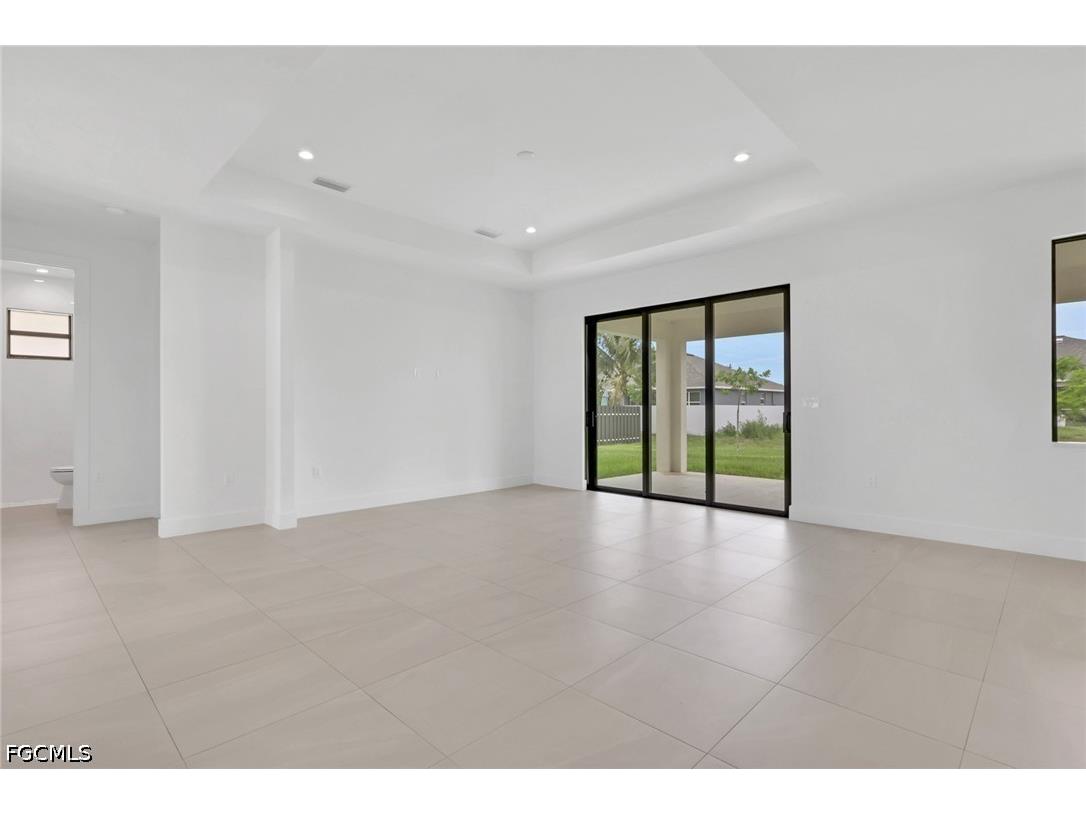 1412 NE 2nd Place Cape Coral FL 33909 2026026680 image20