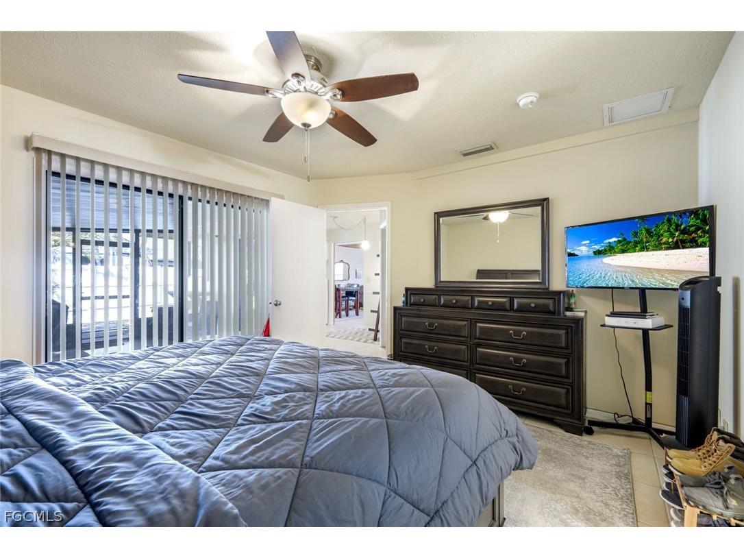 1410/ 1412 SE 8th Avenue Cape Coral FL 33990 2026009727 image10