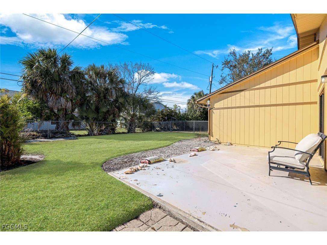 1410/ 1412 SE 8th Avenue Cape Coral FL 33990 2026009727 image28
