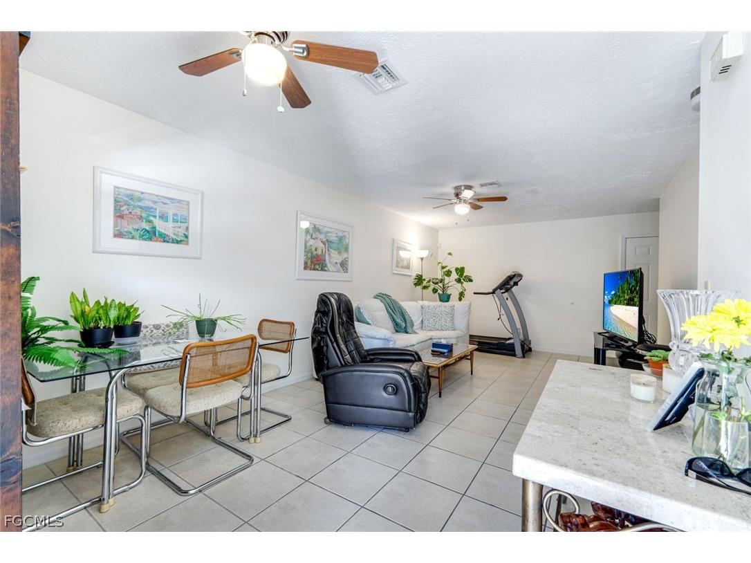 1410/ 1412 SE 8th Avenue Cape Coral FL 33990 2026009727 image5