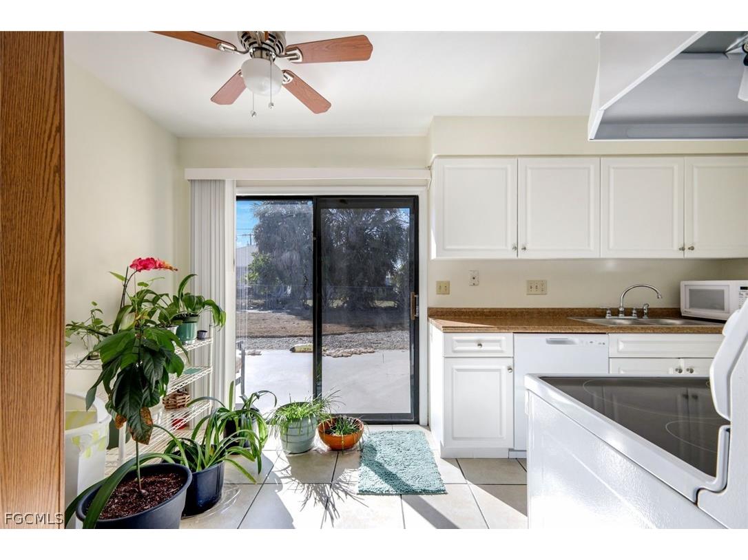 1410/ 1412 SE 8th Avenue Cape Coral FL 33990 2026009727 image7