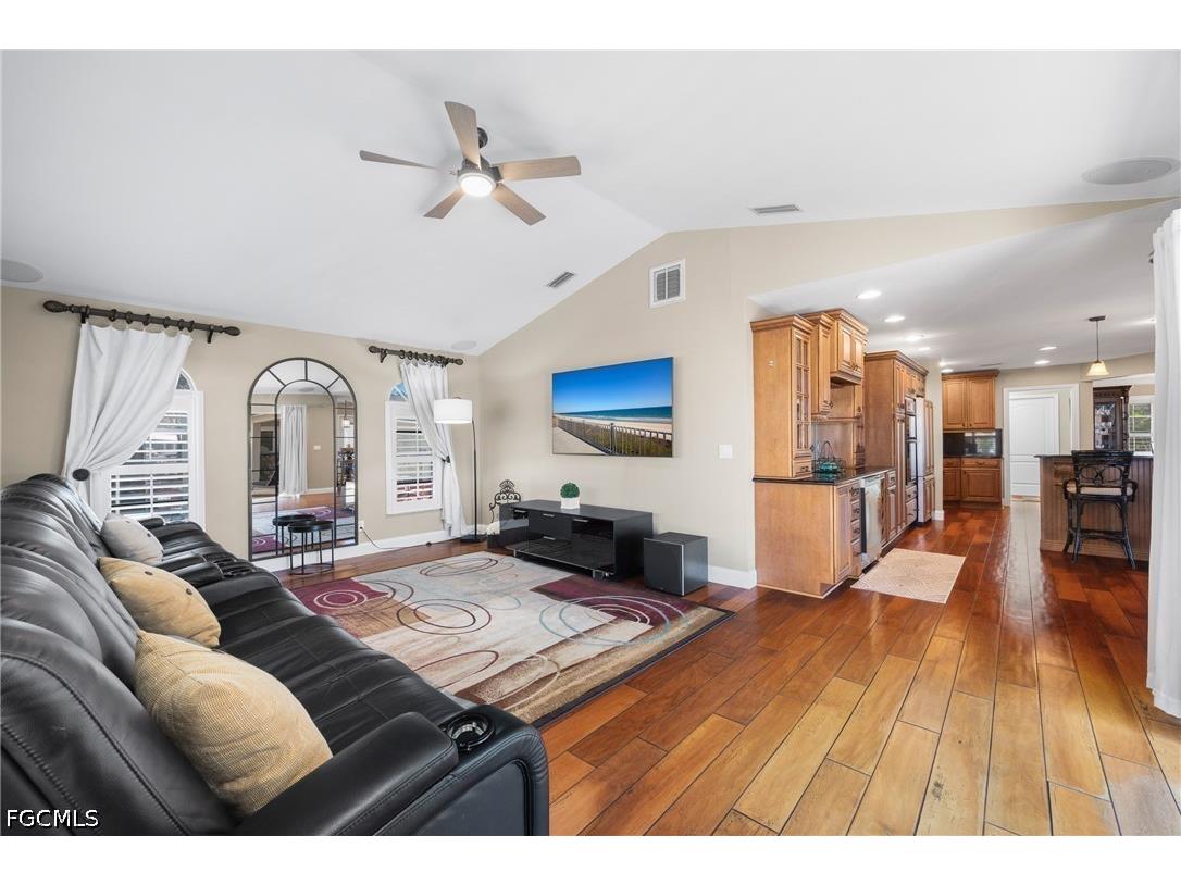 1412 Windsor Court Cape Coral FL 33904 2026020692 image13