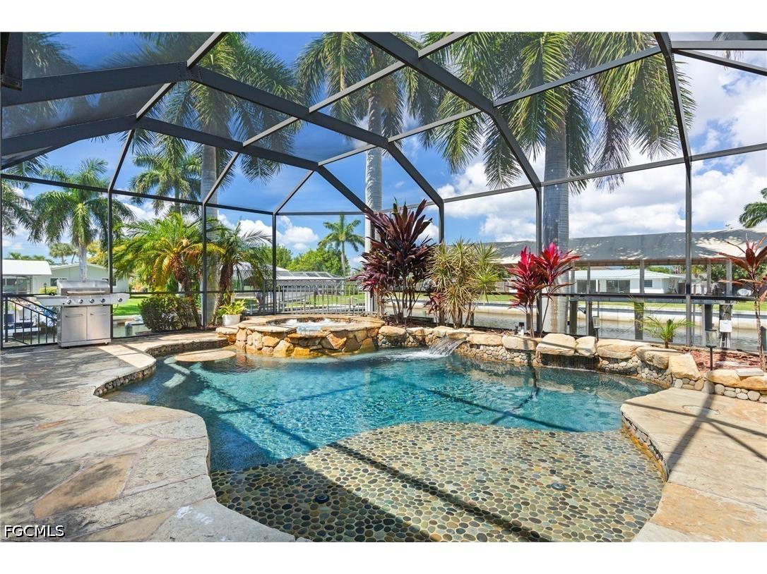 1412 Windsor Court Cape Coral FL 33904 2026020692 image3