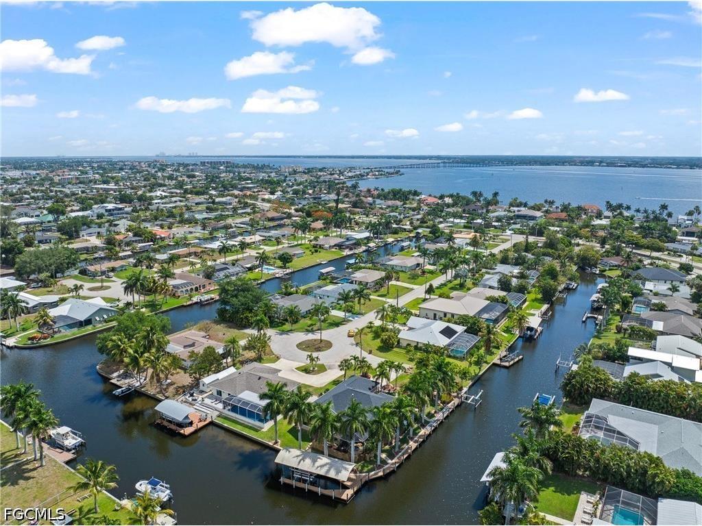 1412 Windsor Court Cape Coral FL 33904 2026020692 image38