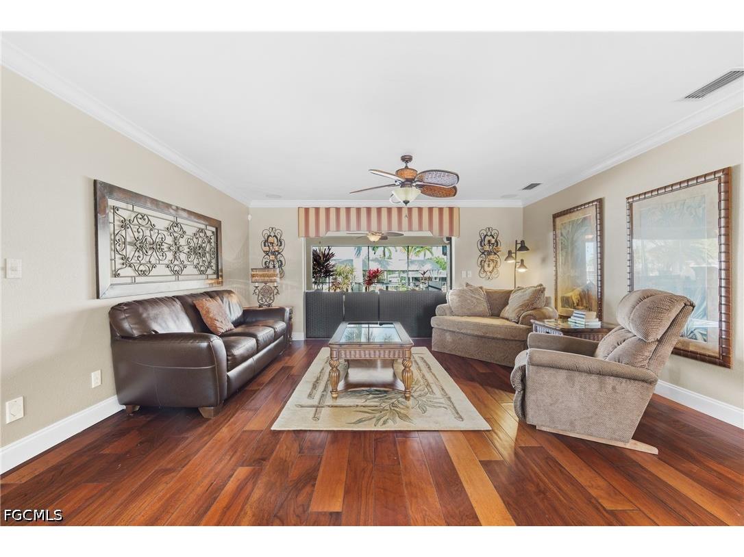 1412 Windsor Court Cape Coral FL 33904 2026020692 image4