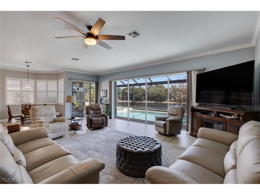 14120 Grosse Point Lane Fort Myers FL 33919 2026006090 image2