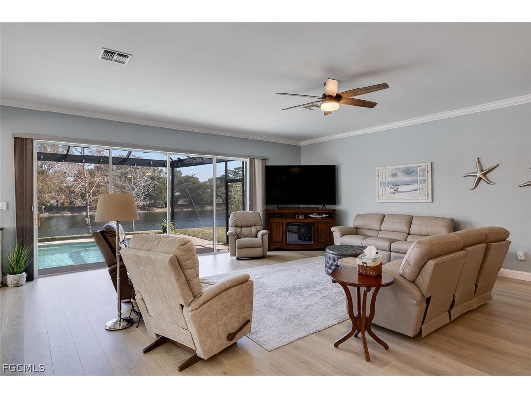 14120 Grosse Point Lane Fort Myers FL 33919 2026006090 image3