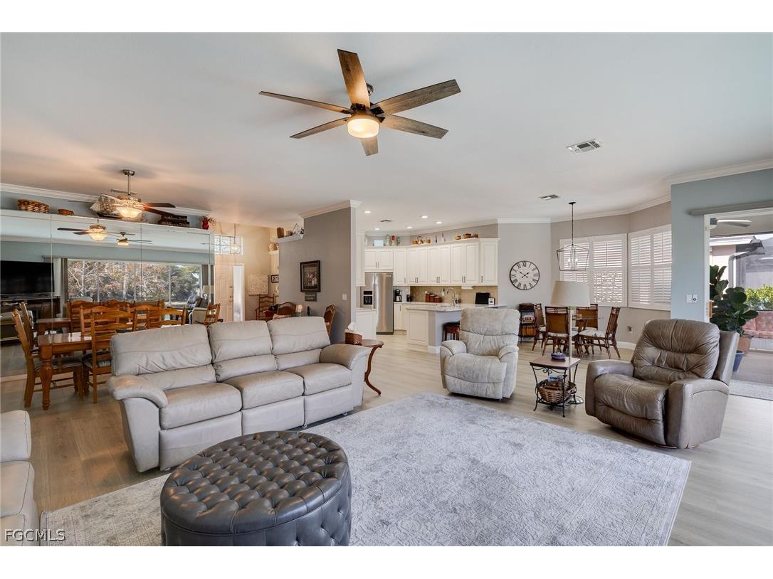 14120 Grosse Point Lane Fort Myers FL 33919 2026006090 image4