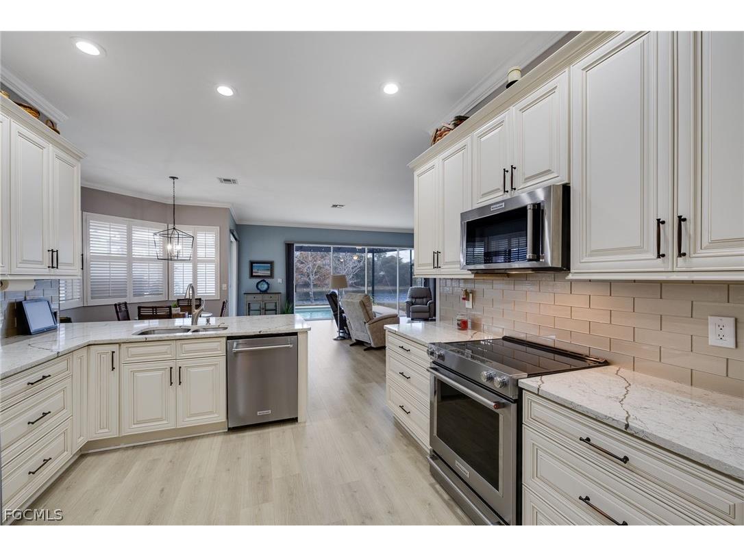 14120 Grosse Point Lane Fort Myers FL 33919 2026006090 image8