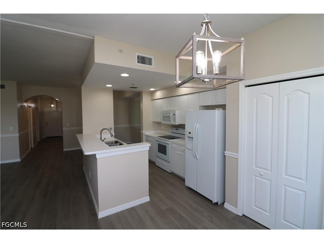 14121 Brant Point Circle #1106 Fort Myers FL 33919 2026020356 image9