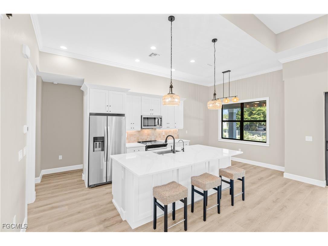 14121 Cedardale Street Fort Myers FL 33905 2025026297 image11