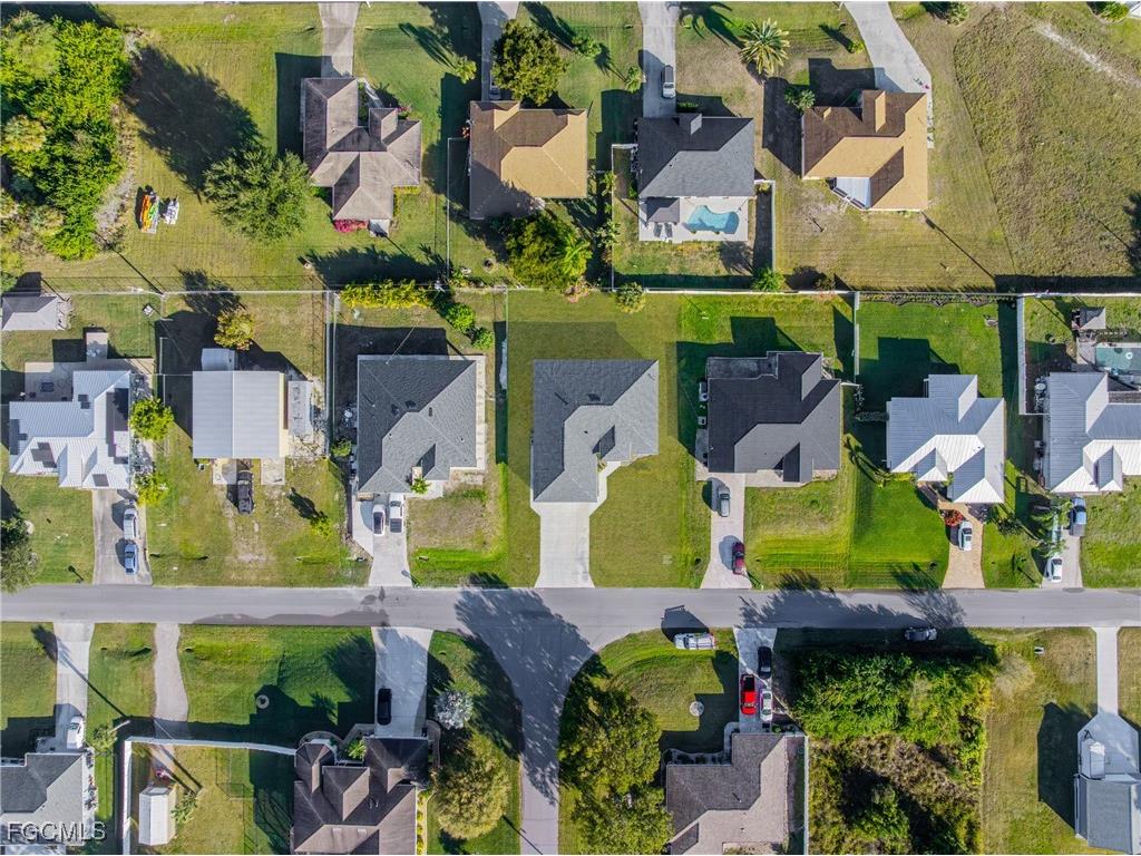 14121 Cedardale Street Fort Myers FL 33905 2025026297 image40