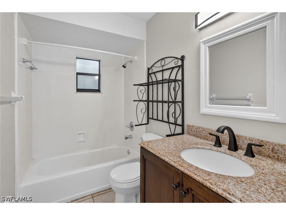 1413/1415 SE 23rd Place Cape Coral FL 33990 226012339 image11