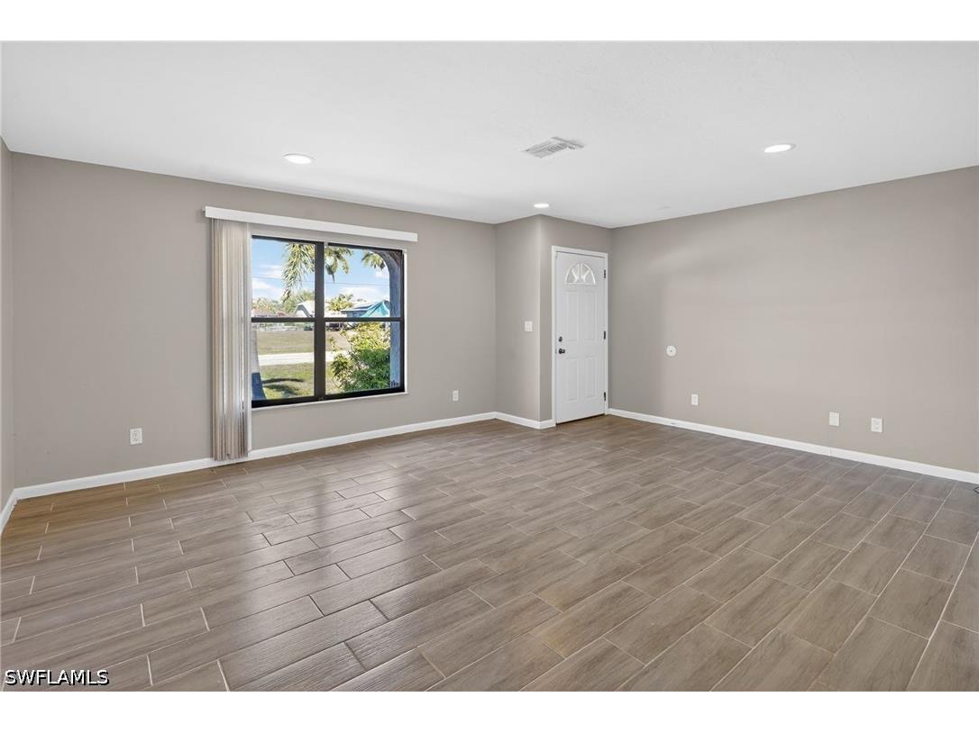 1413/1415 SE 23rd Place Cape Coral FL 33990 226012339 image20