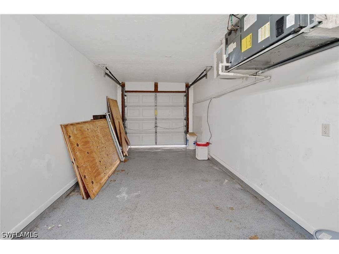 1413/1415 SE 23rd Place Cape Coral FL 33990 226012339 image42