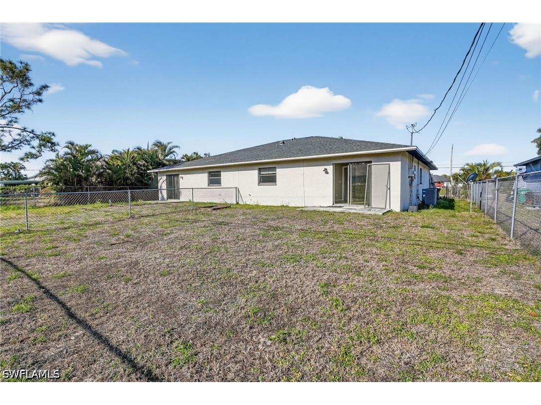 1413/1415 SE 23rd Place Cape Coral FL 33990 226012339 image43