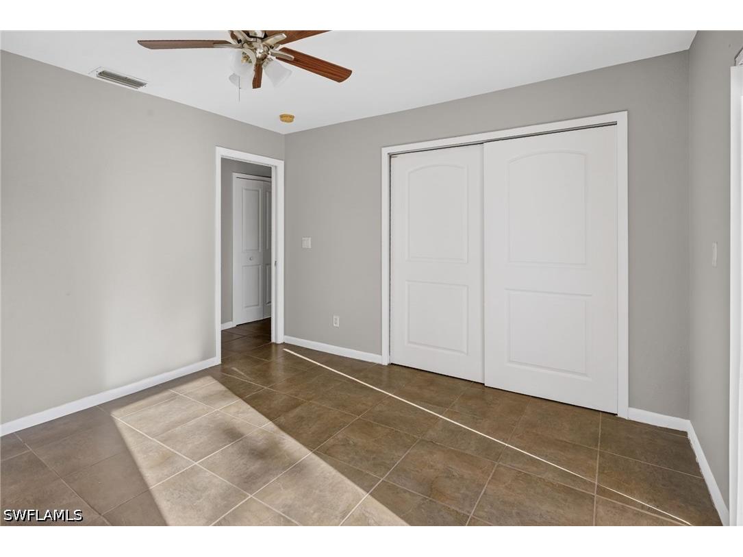 1413/1415 SE 23rd Place Cape Coral FL 33990 226012339 image9