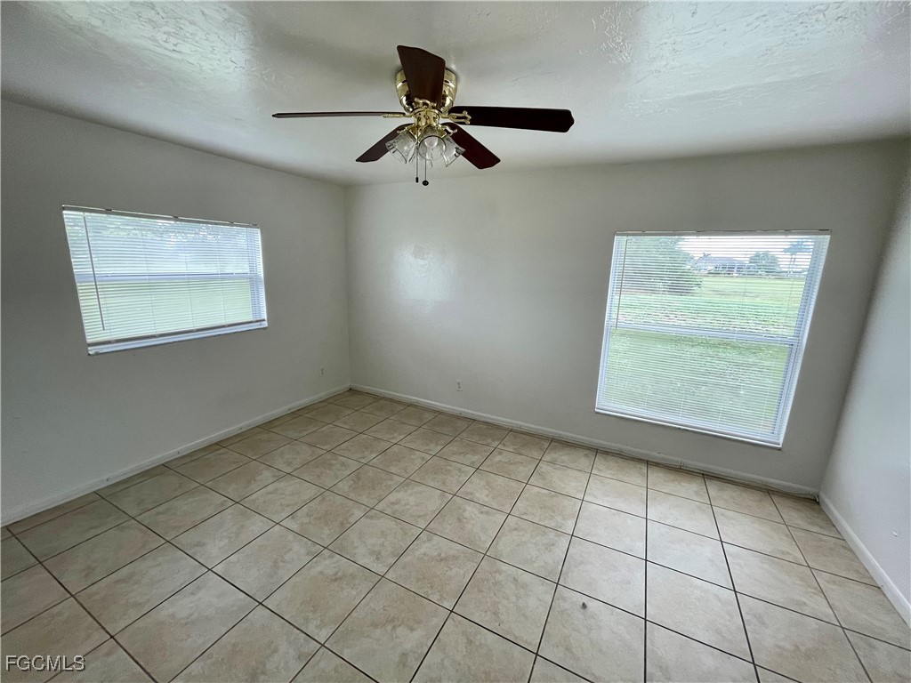 1413 Andalusia Boulevard Cape Coral FL 33909 2025024099 image5