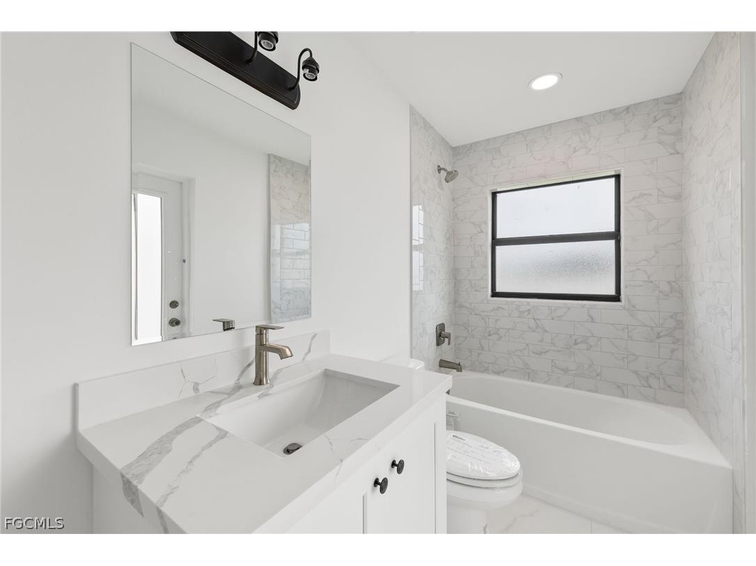1413 NE 15th Terrace Cape Coral FL 33909 2026006973 image19
