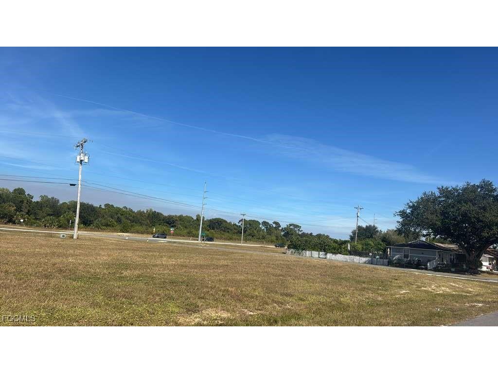 1413 NE 23rd Terrace Cape Coral FL 33909 2025021385 image3