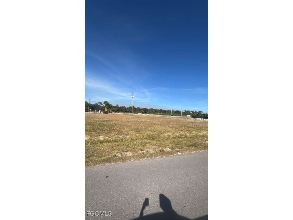 1413 NE 23rd Terrace Cape Coral FL 33909 2025021385 image5